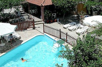 Voula Apartments Aegina Eksteriør billede