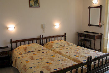 Voula Apartments Aegina Eksteriør billede